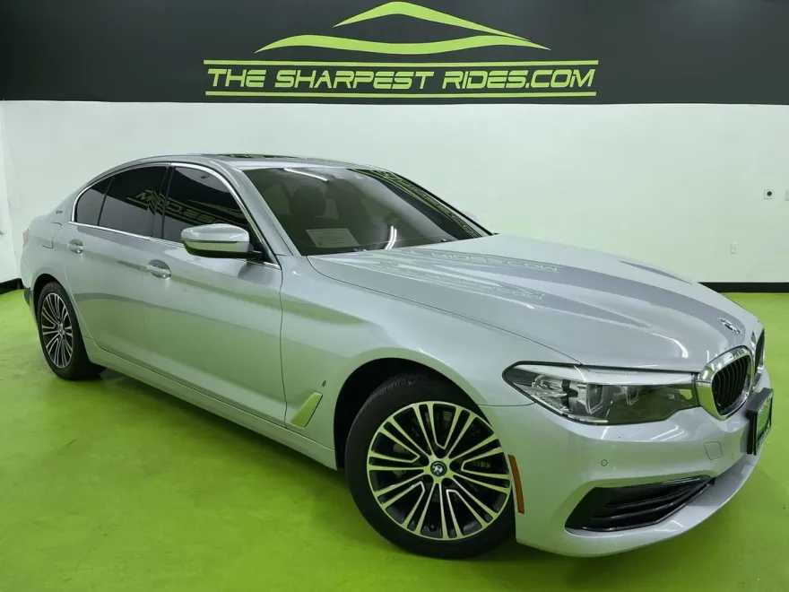2019 Bmw 530e xDrive Sedan photo 1