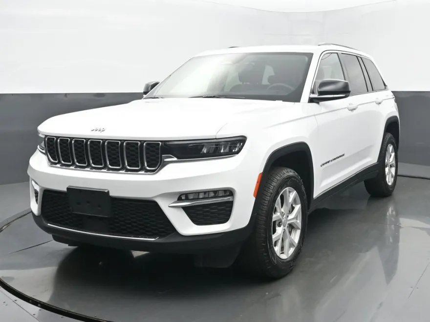 2023 Jeep Grand Cherokee Limited photo 1