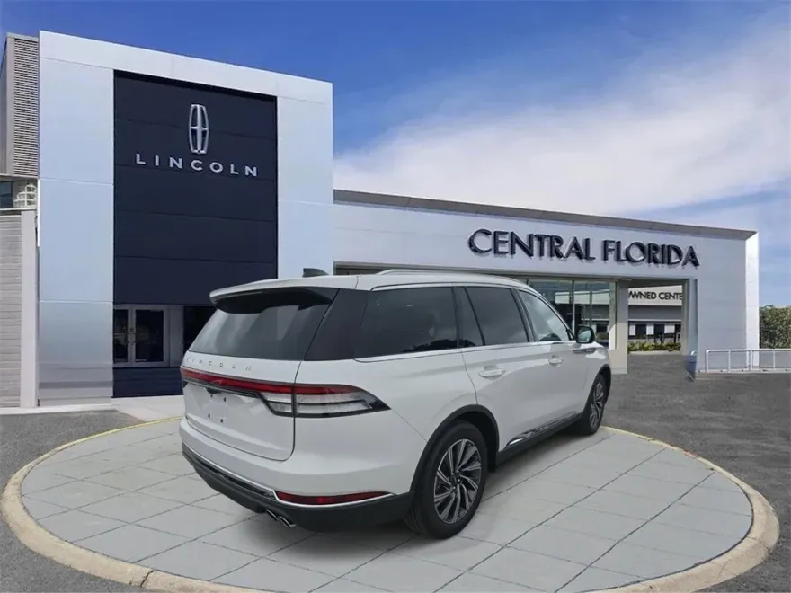 2025 Lincoln Aviator Premiere photo 1