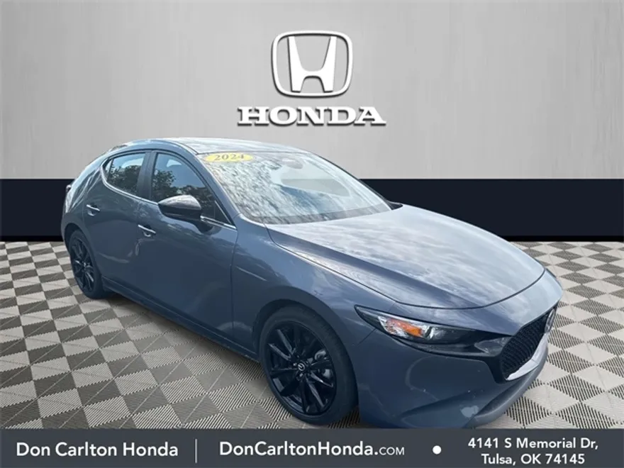 2024 Mazda Mazda3 Hatchback 2.5 s Carbon photo 1