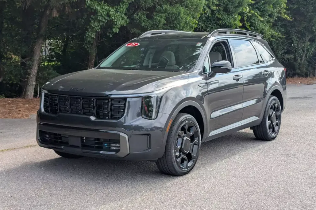 2025 Kia Sorento X-Line SX photo 1