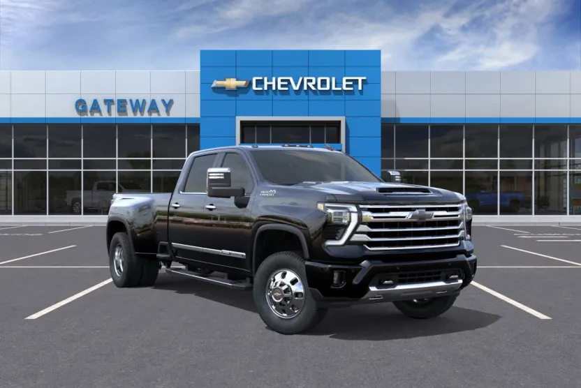 2026 Chevrolet Silverado 3500HD High Country photo 1