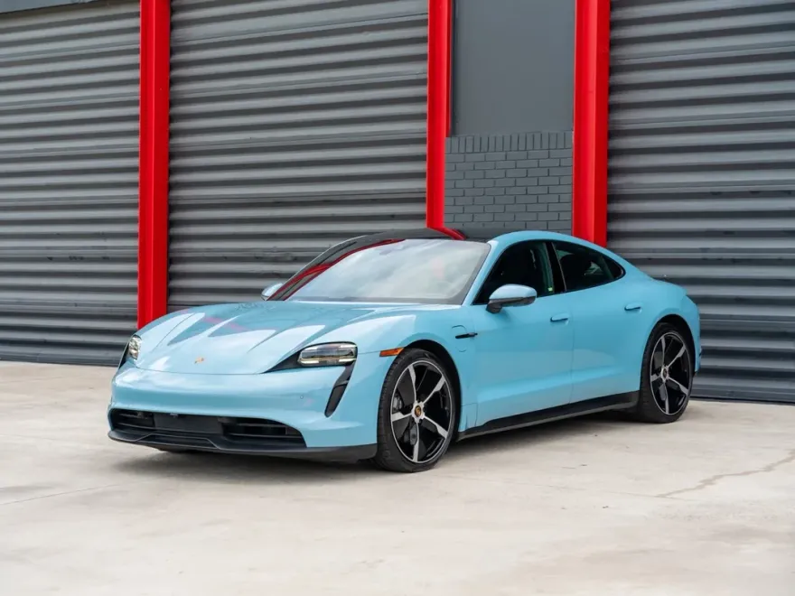 2022 Porsche Taycan Base photo 1