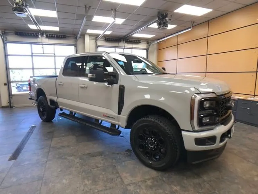 2026 Ford F-350 photo 1