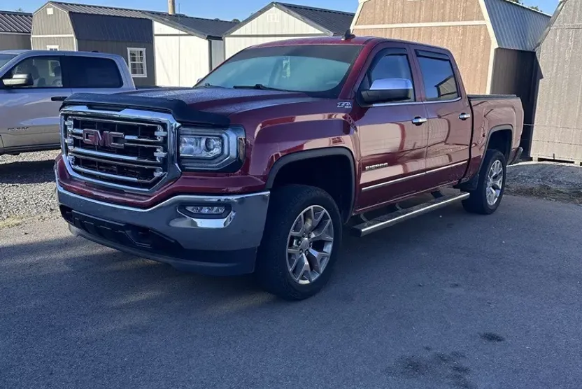2018 Gmc Sierra 1500 SLT photo 1