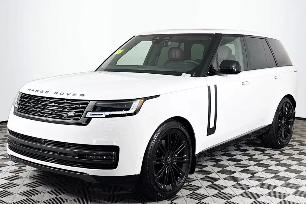 2025 Land Rover Range Rover SE photo 1