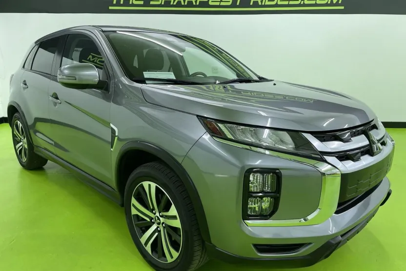 2021 Mitsubishi Outlander Sport SE photo 1