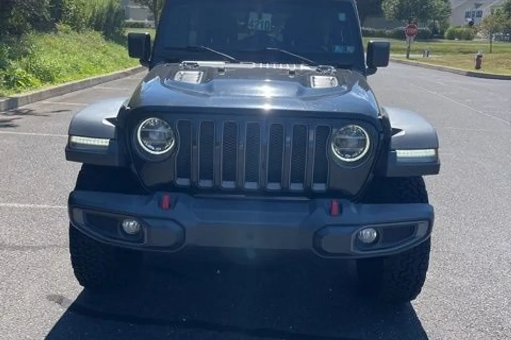 2019 Jeep Wrangler Unlimited Rubicon photo 1