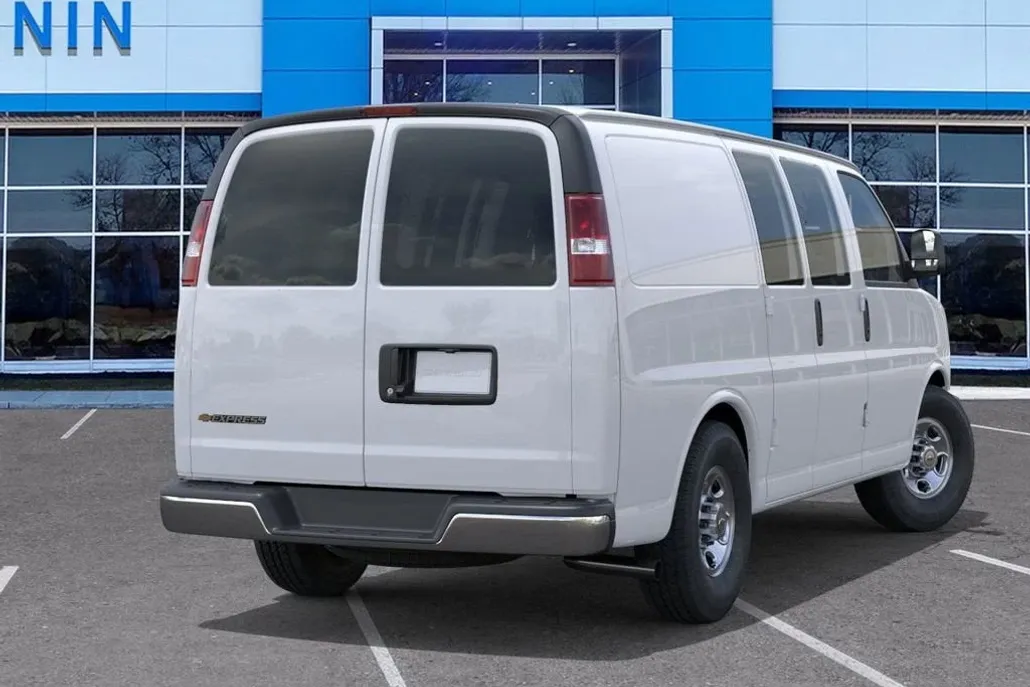 2025 Chevrolet Express Cargo 2500 photo 1
