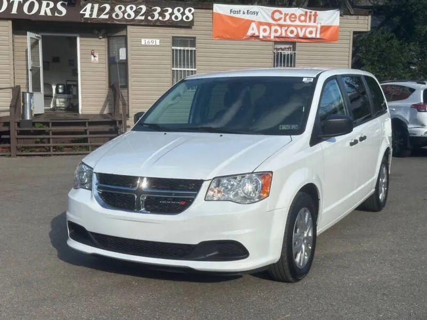 2019 Dodge Grand Caravan SE photo 1