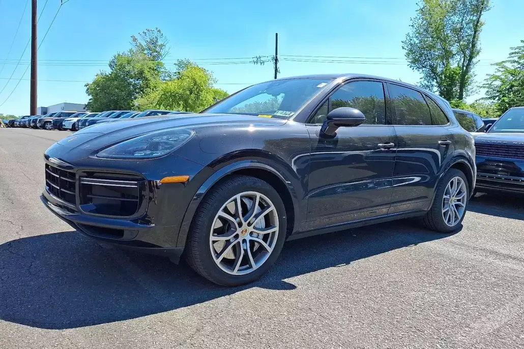 2019 Porsche Cayenne Turbo photo 1