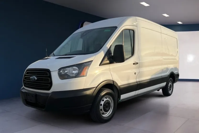 2019 Ford Transit Van photo 1