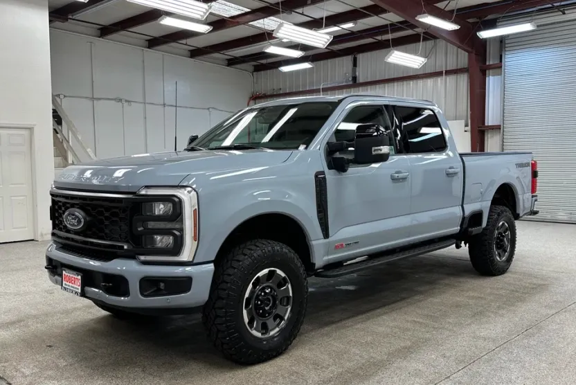 2024 Ford F-250 Lariat photo 1