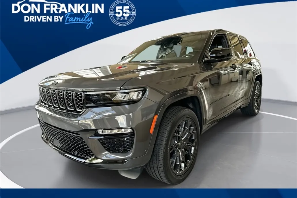 2025 Jeep Grand Cherokee Summit photo 1