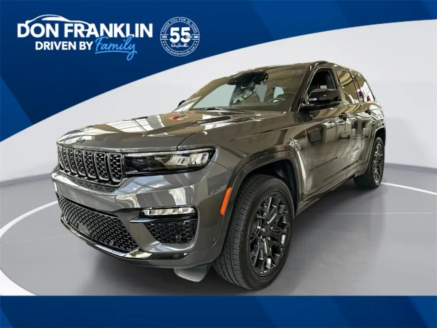 2025 Jeep Grand Cherokee Summit photo 1