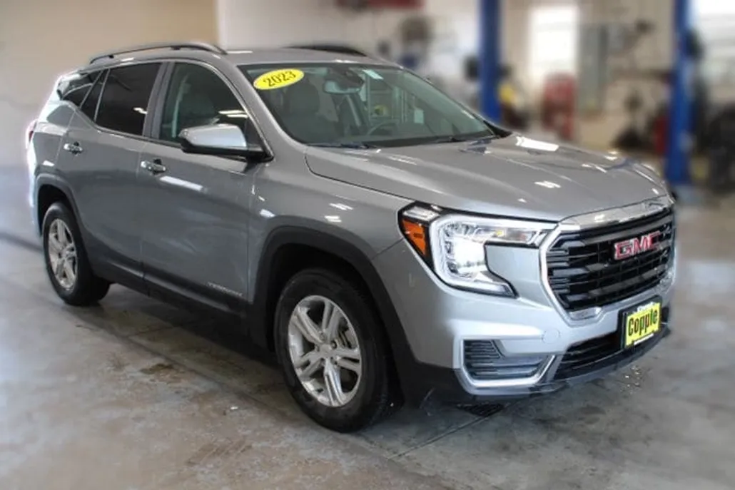 2023 Gmc Terrain SLE photo 1