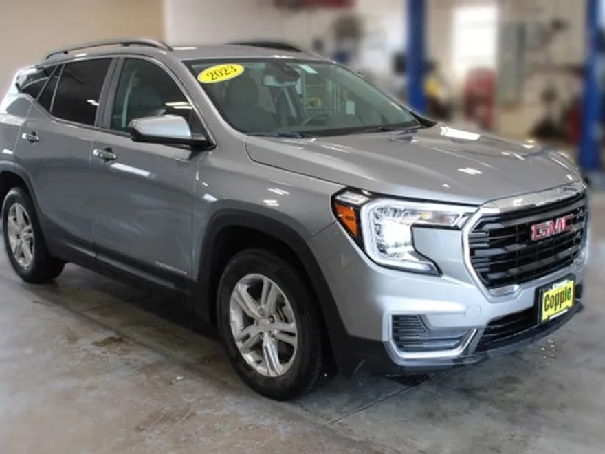 2023 Gmc Terrain SLE photo 1