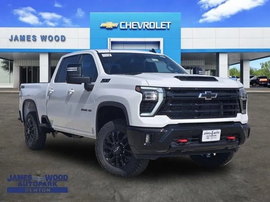 2025 Chevrolet Silverado 2500HD LT photo 1