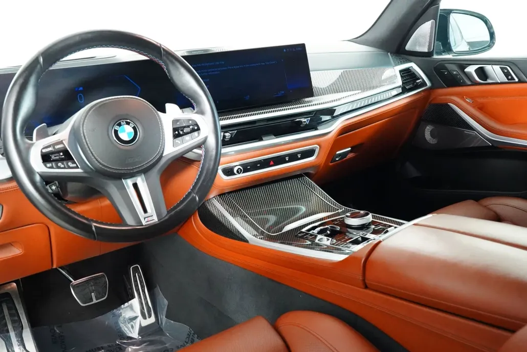 2023 Bmw X7 M60i photo 1