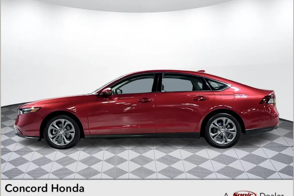 2023 Honda Accord EX photo 1