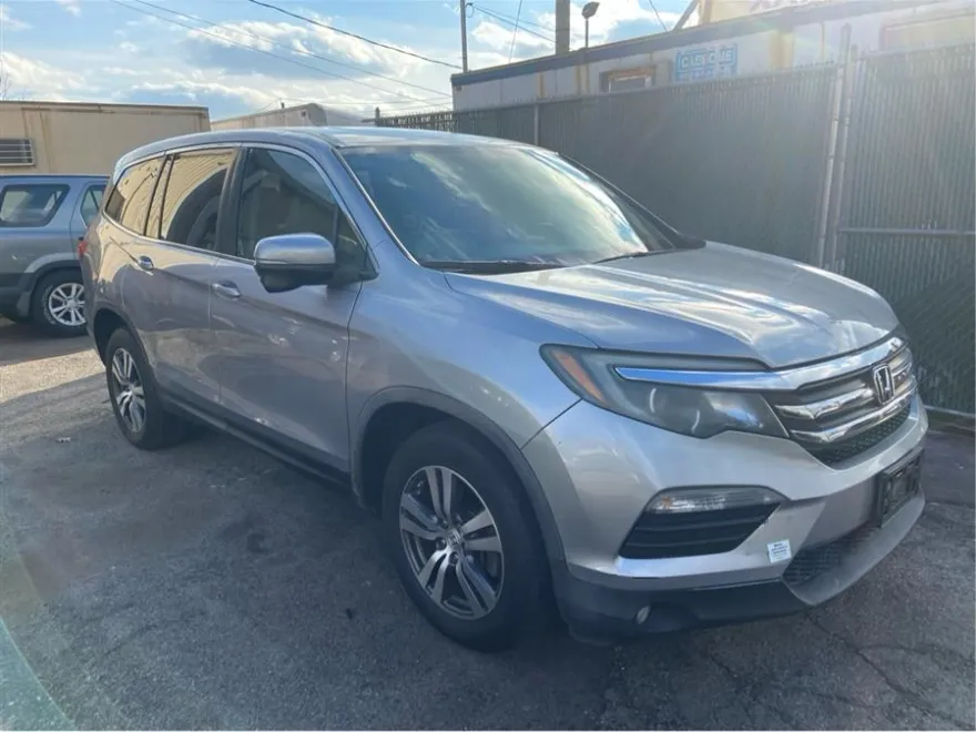 2016 Honda Pilot EX-L photo 1