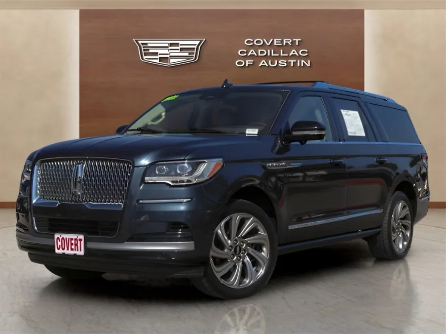 2022 Lincoln Navigator L Reserve photo 1