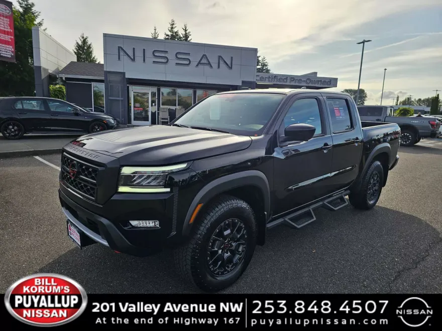 2023 Nissan Frontier PRO-4X photo 1