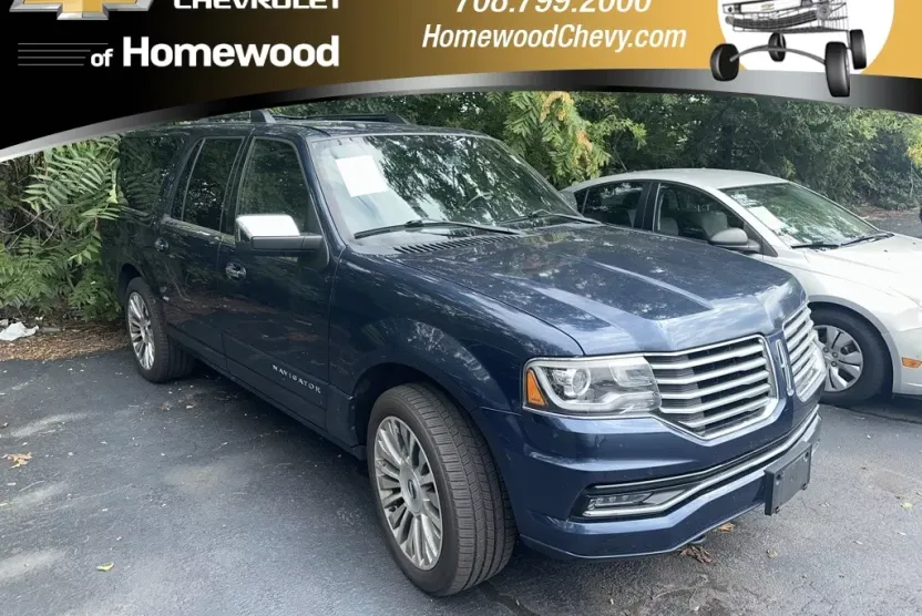 2016 Lincoln Navigator Select photo 1