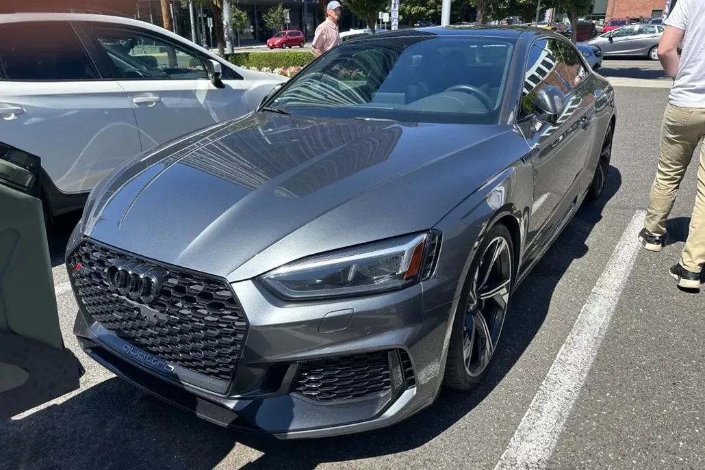 2018 Audi RS 5 photo 1