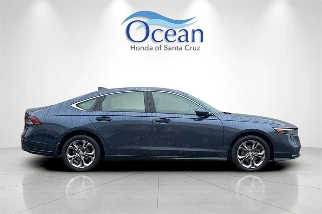 2023 Honda Accord EX photo 1