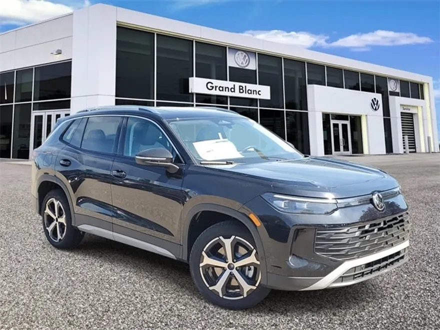 2025 Volkswagen Tiguan SE photo 1