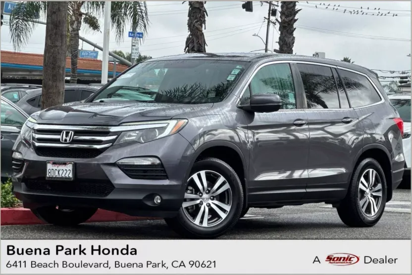 2018 Honda Pilot EX photo 1
