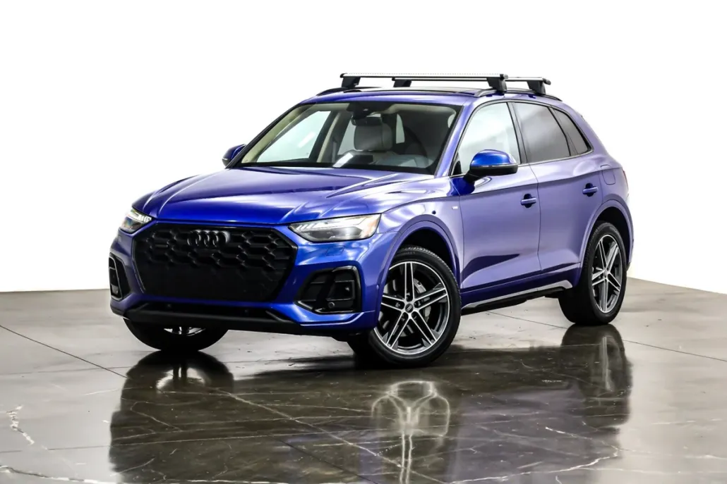 2022 Audi Q5 S line Prestige 55 TFSI Premium photo 1