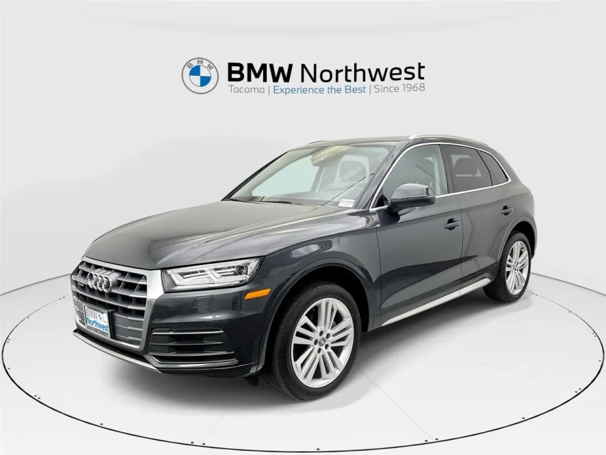 2020 Audi Q5 Premium Plus photo 1