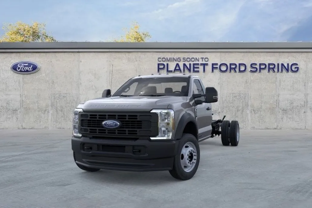 2026 Ford F-550 XL photo 1