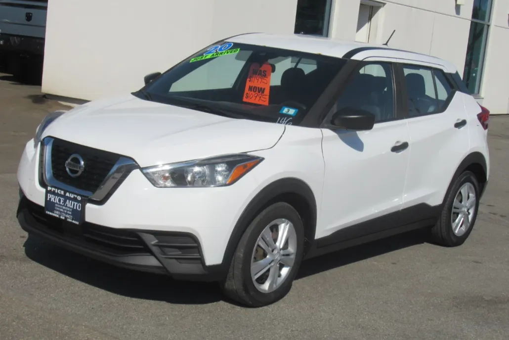 2020 Nissan Kicks photo 1