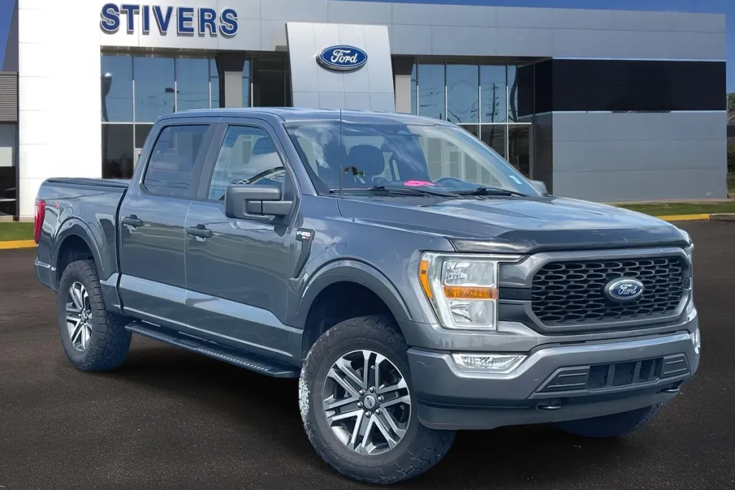 2022 Ford F-150 XL photo 1