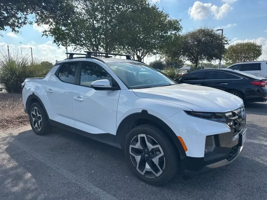 2022 Hyundai Santa Cruz Limited photo 1