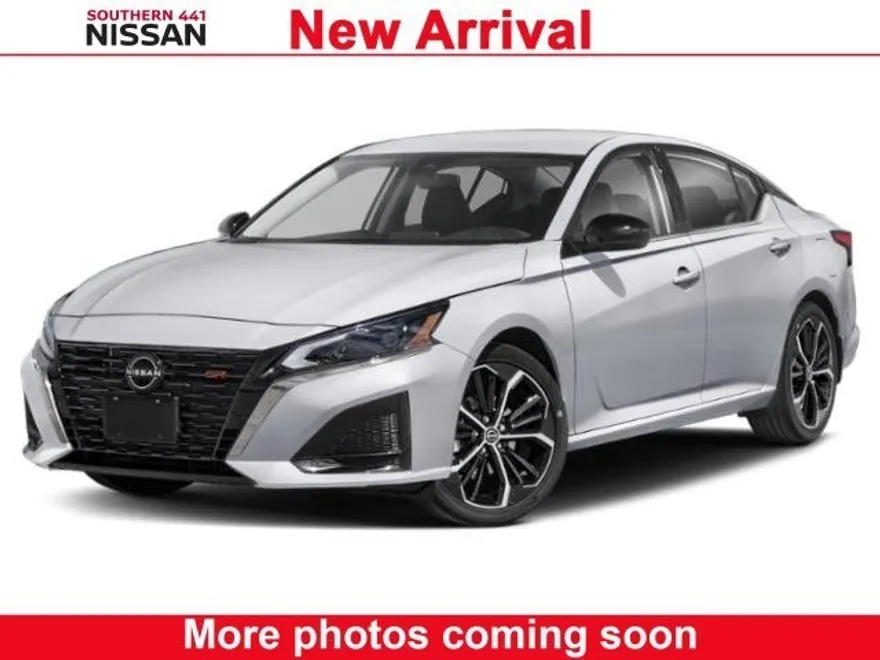 2025 Nissan Altima 2.5 SR photo 1