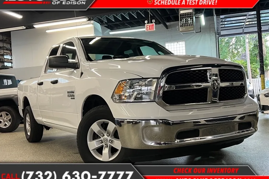 2023 Ram 1500 Classic SLT photo 1