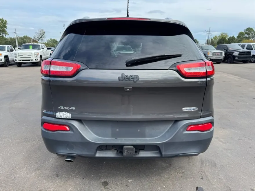 2014 Jeep Cherokee Latitude photo 1