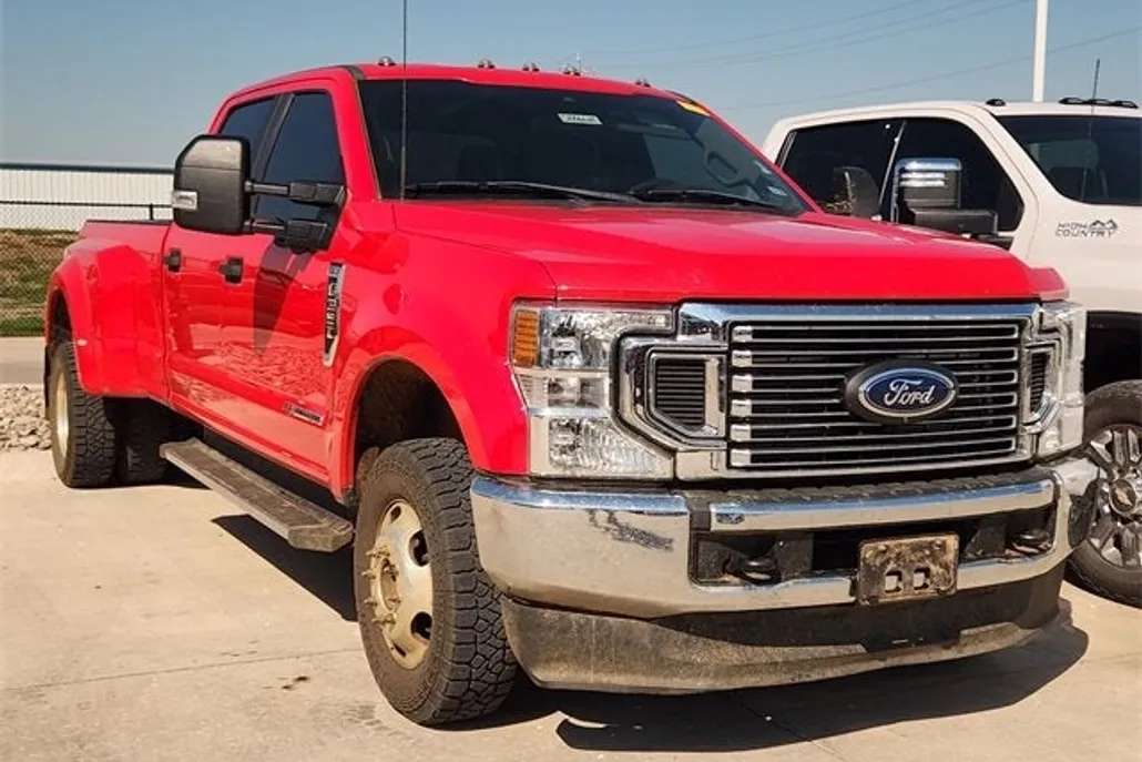2022 Ford F-350 XL photo 1