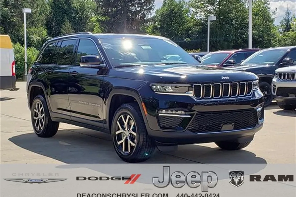 2025 Jeep Grand Cherokee Limited photo 1