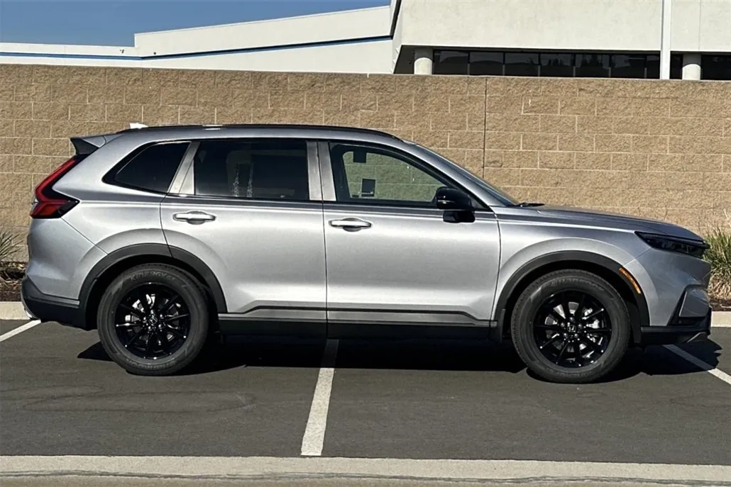 2026 Honda CR-V Hybrid Sport-L photo 1