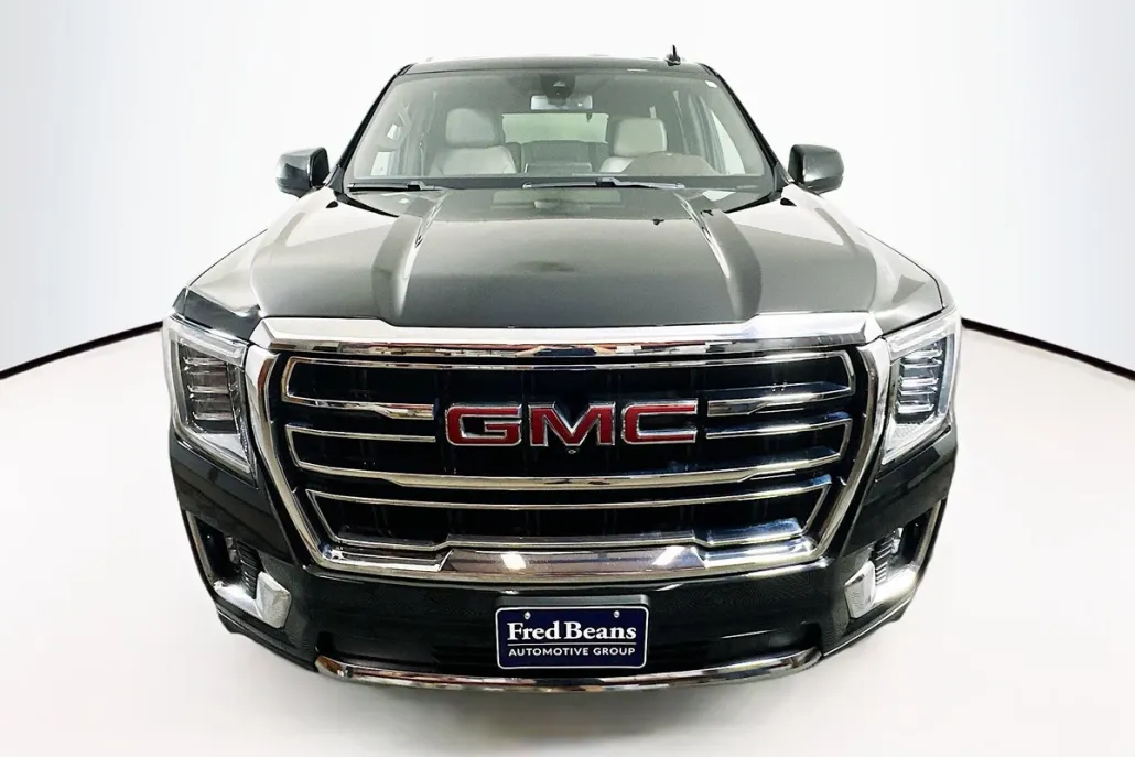 2022 Gmc Yukon SLT photo 1