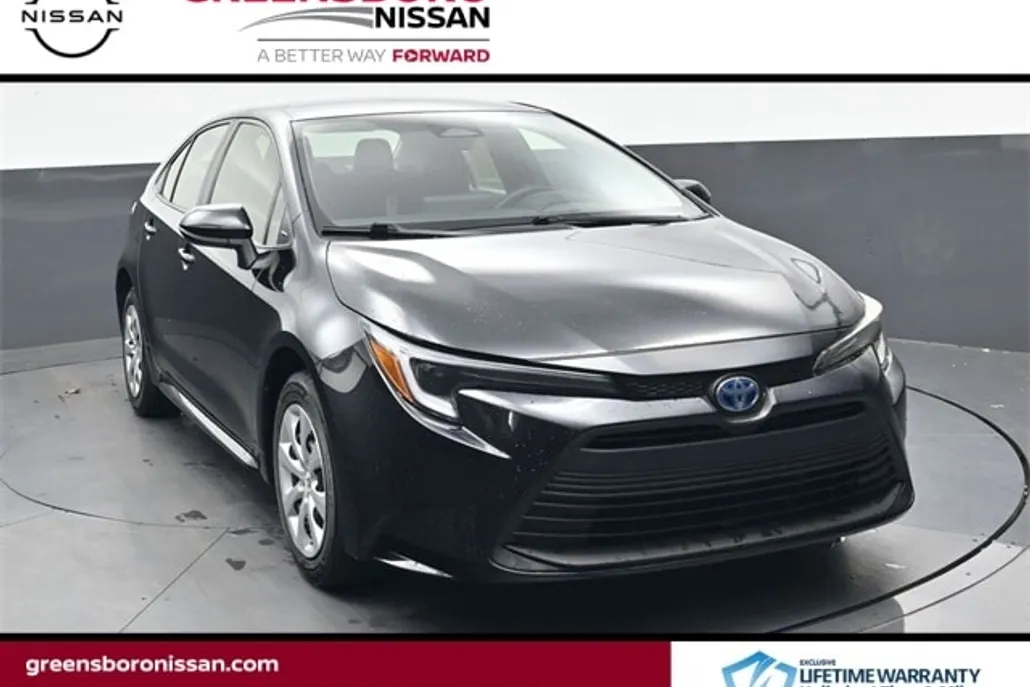 2023 Toyota Corolla Hybrid LE photo 1