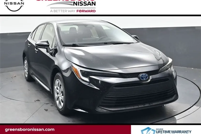 2023 Toyota Corolla Hybrid LE photo 1