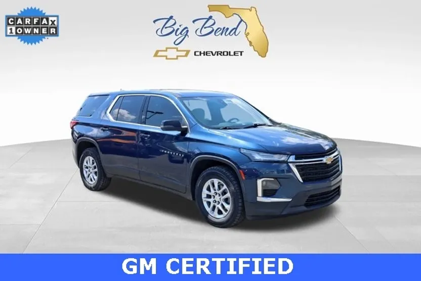 2022 Chevrolet Traverse LS photo 1