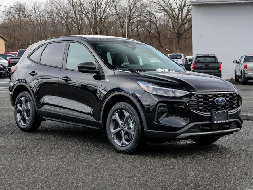 2025 Ford Escape ST-Line photo 1