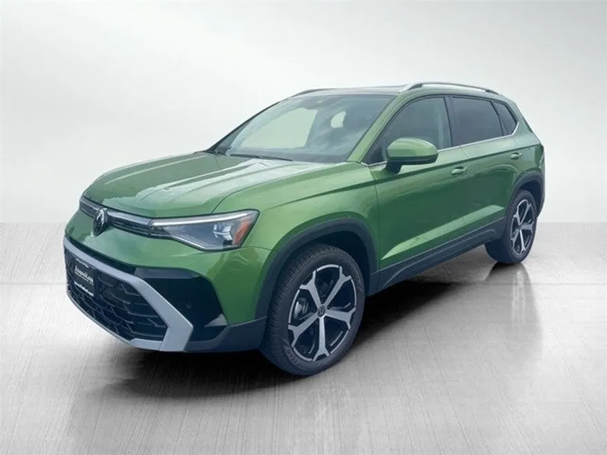 2025 Volkswagen Taos SEL photo 1